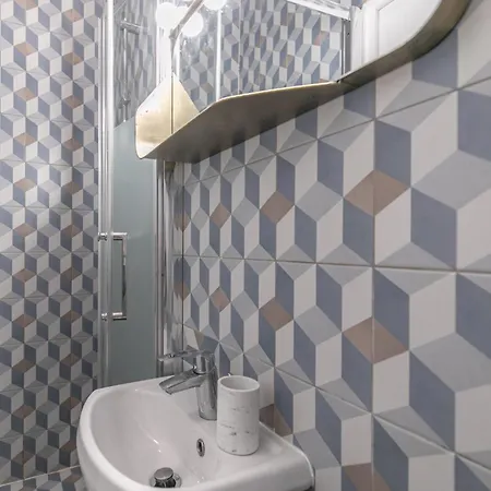 Mba - Splendide - Gambey 1 - Proche République Apartamento
